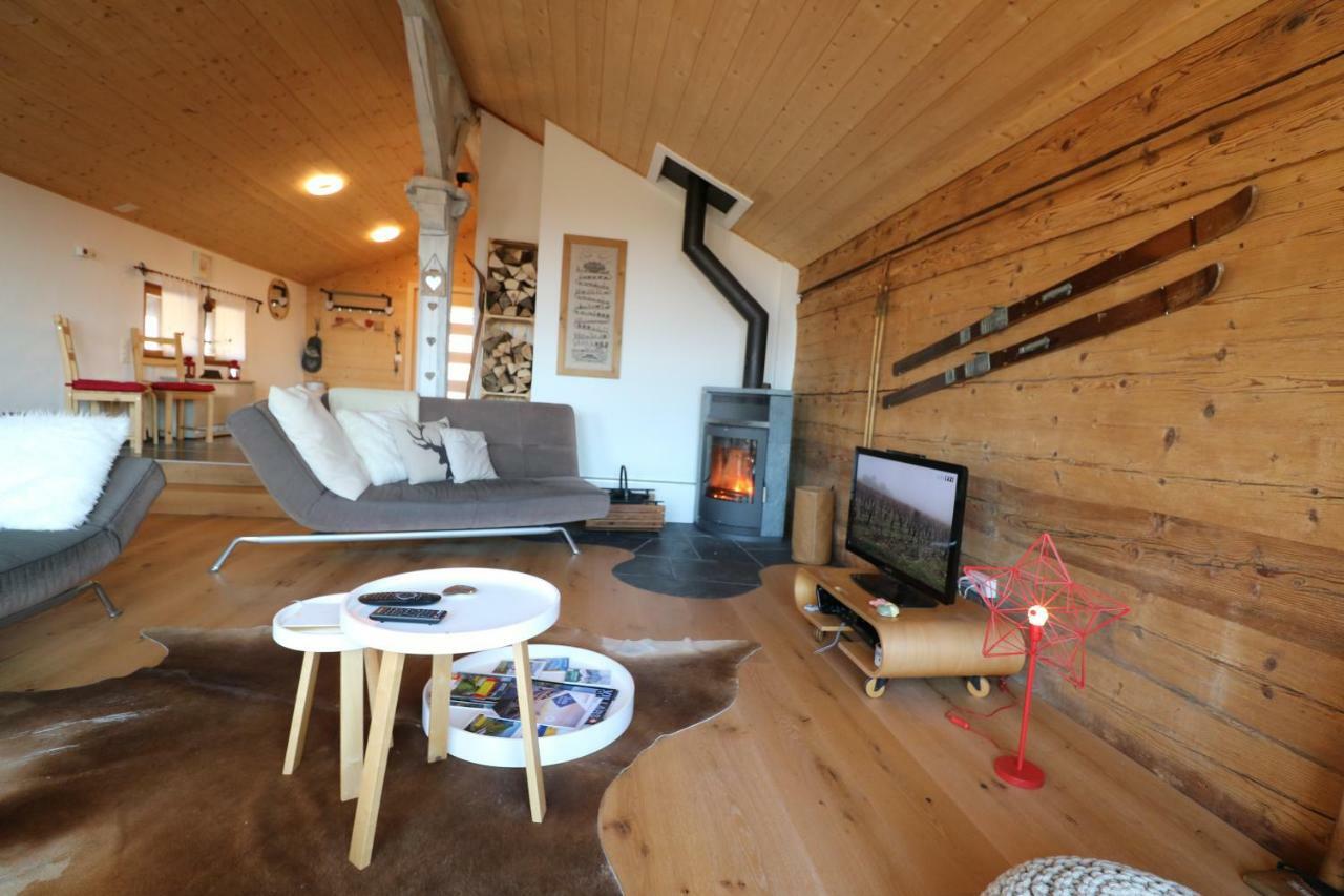 Chalet Rouge Coeur بيش المظهر الخارجي الصورة